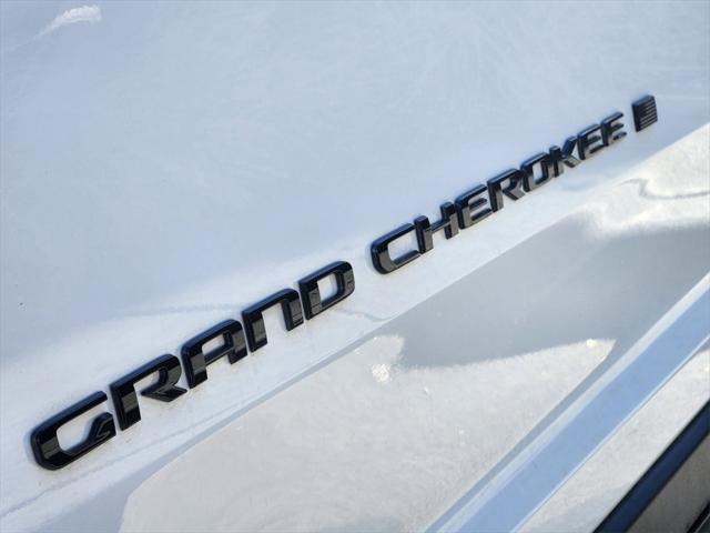 new 2025 Jeep Grand Cherokee car, priced at $43,171