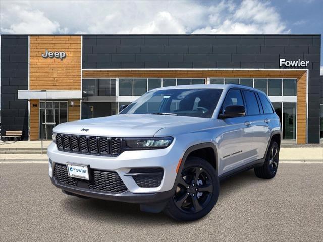 new 2025 Jeep Grand Cherokee car, priced at $42,245