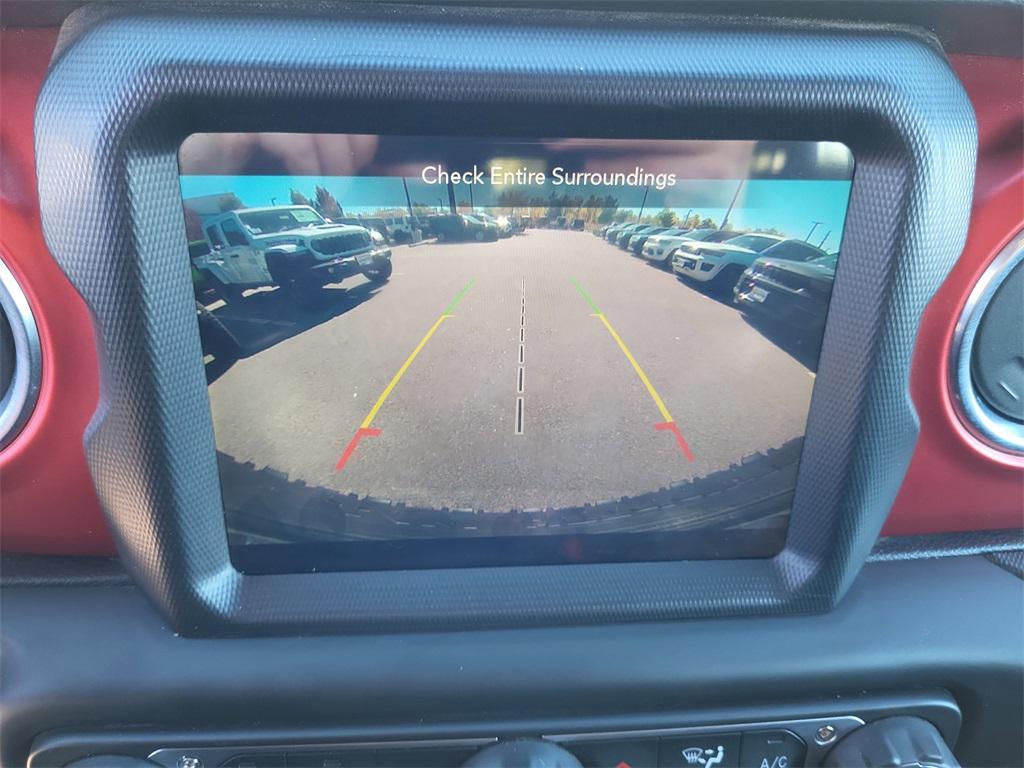 used 2018 Jeep Wrangler Unlimited car, priced at $27,900