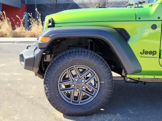 new 2025 Jeep Wrangler car, priced at $49,070