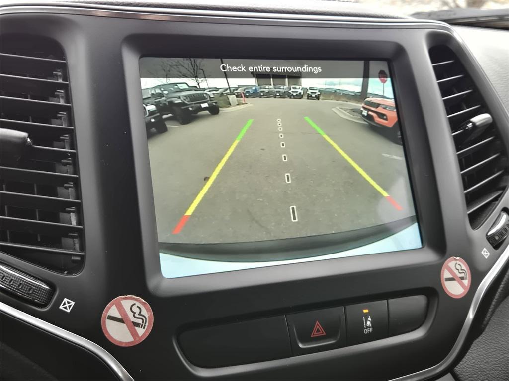 used 2022 Jeep Cherokee car, priced at $22,756