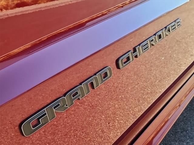 used 2018 Jeep Grand Cherokee car, priced at $24,658