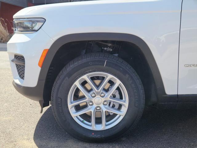 new 2024 Jeep Grand Cherokee car, priced at $35,381