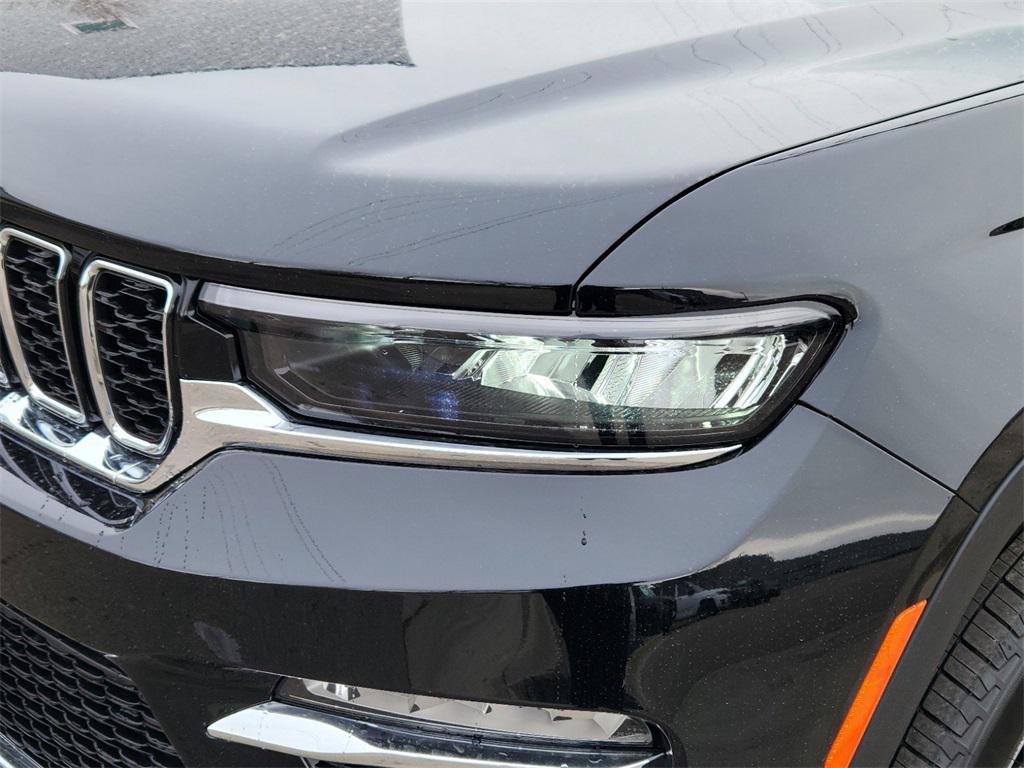 new 2025 Jeep Grand Cherokee car, priced at $43,143