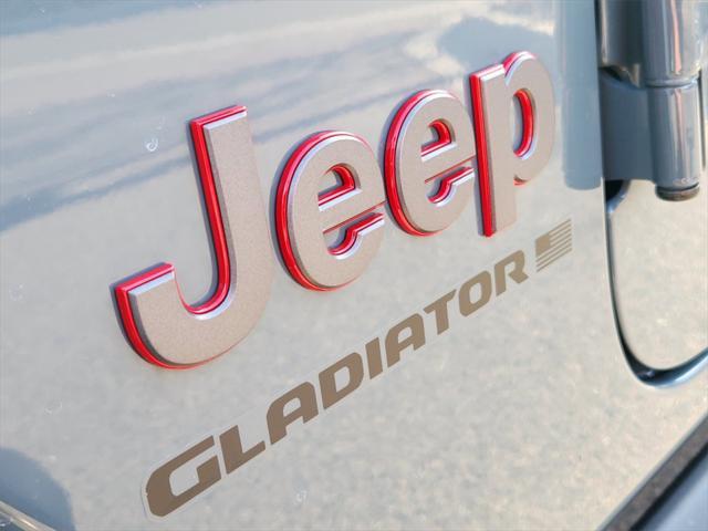 new 2025 Jeep Gladiator car, priced at $58,275