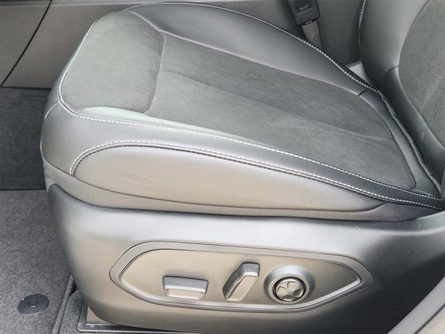 new 2025 Jeep Grand Cherokee car, priced at $44,618
