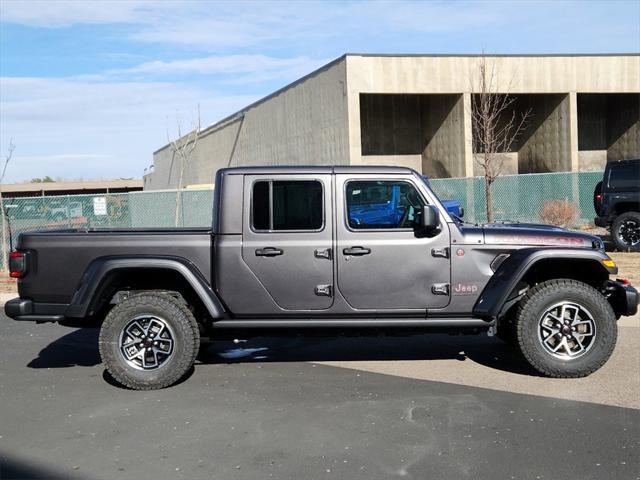 new 2025 Jeep Gladiator car, priced at $58,275