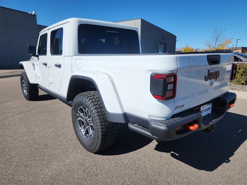 new 2025 Jeep Gladiator car, priced at $53,555