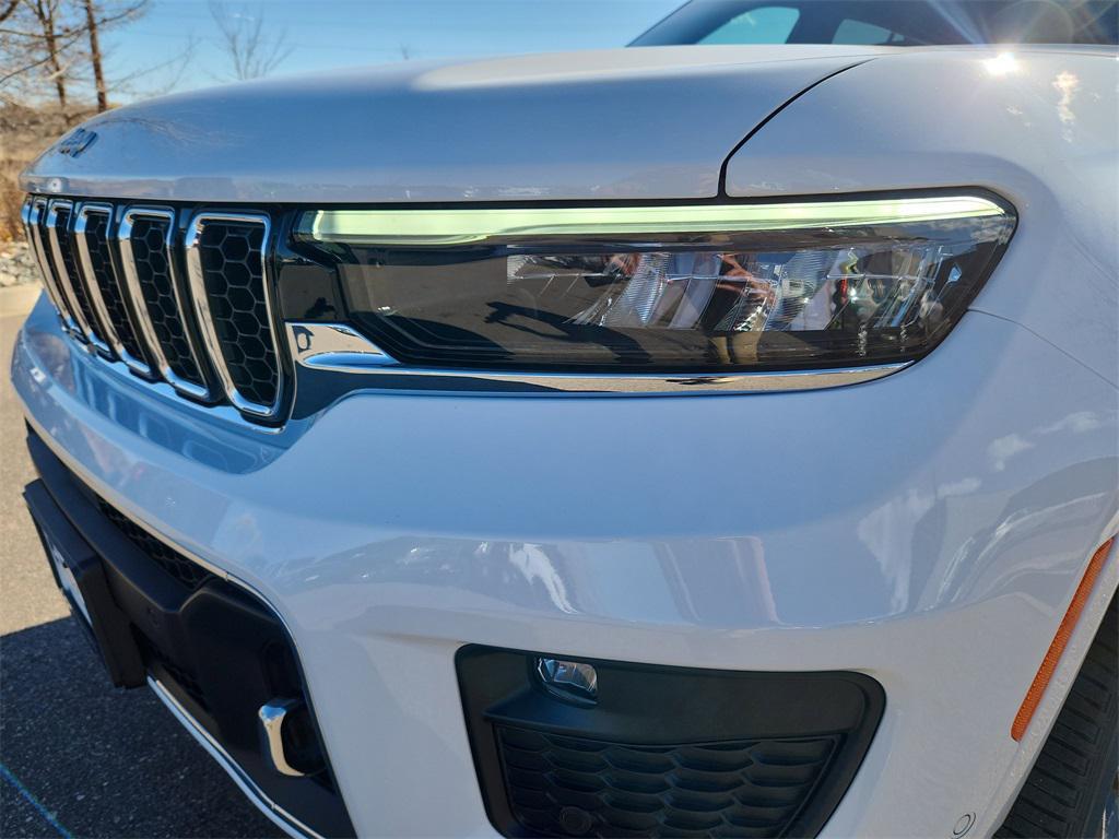 new 2025 Jeep Grand Cherokee car, priced at $55,336