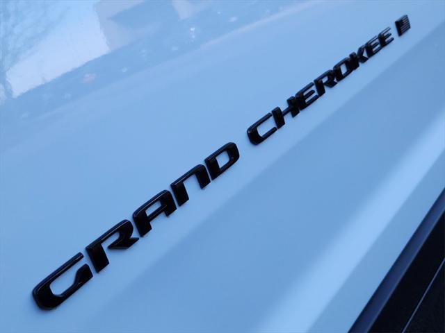 new 2025 Jeep Grand Cherokee car, priced at $49,948