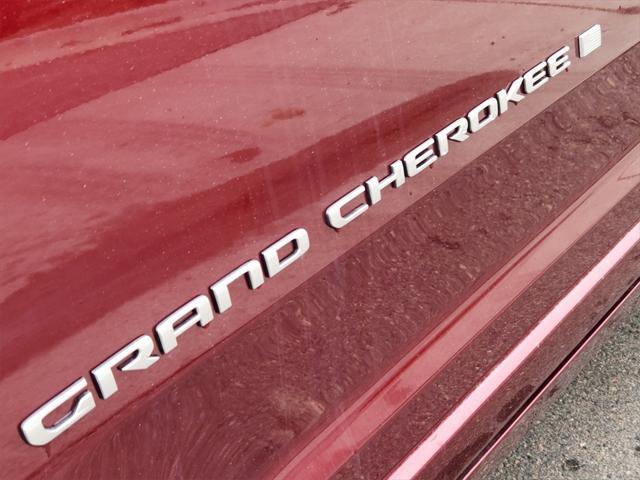 new 2025 Jeep Grand Cherokee car, priced at $59,568