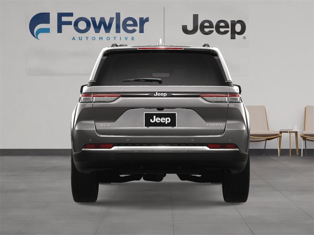 new 2025 Jeep Grand Cherokee car, priced at $44,300