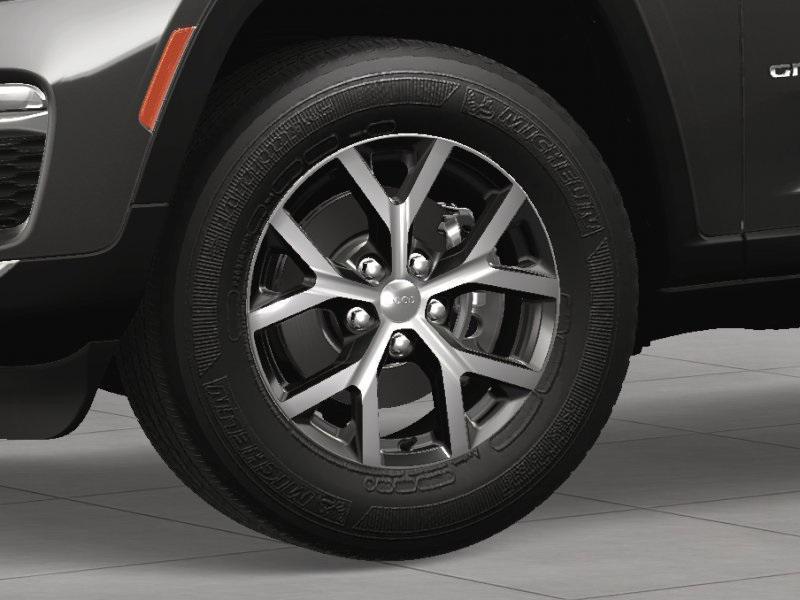 new 2025 Jeep Grand Cherokee car, priced at $44,300