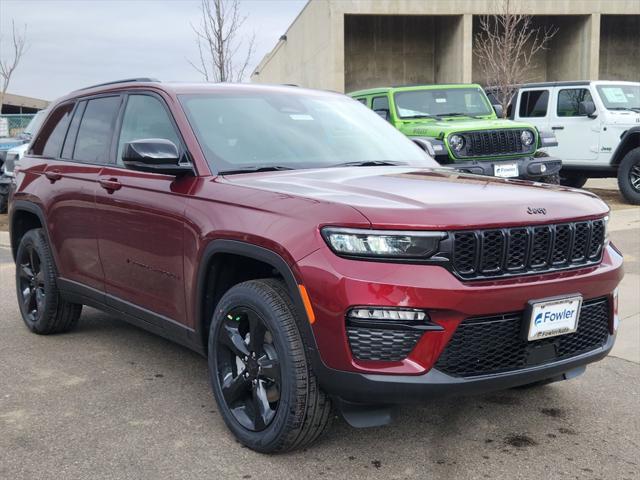 new 2025 Jeep Grand Cherokee car, priced at $43,924