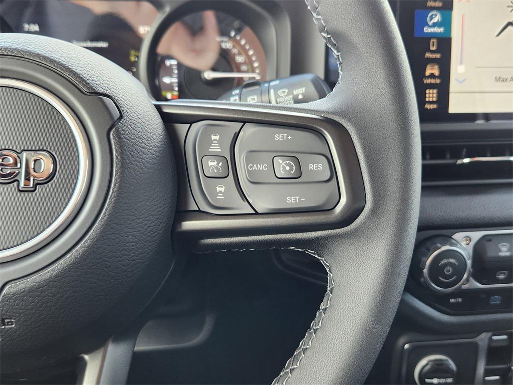 new 2025 Jeep Wrangler 4xe car, priced at $37,672