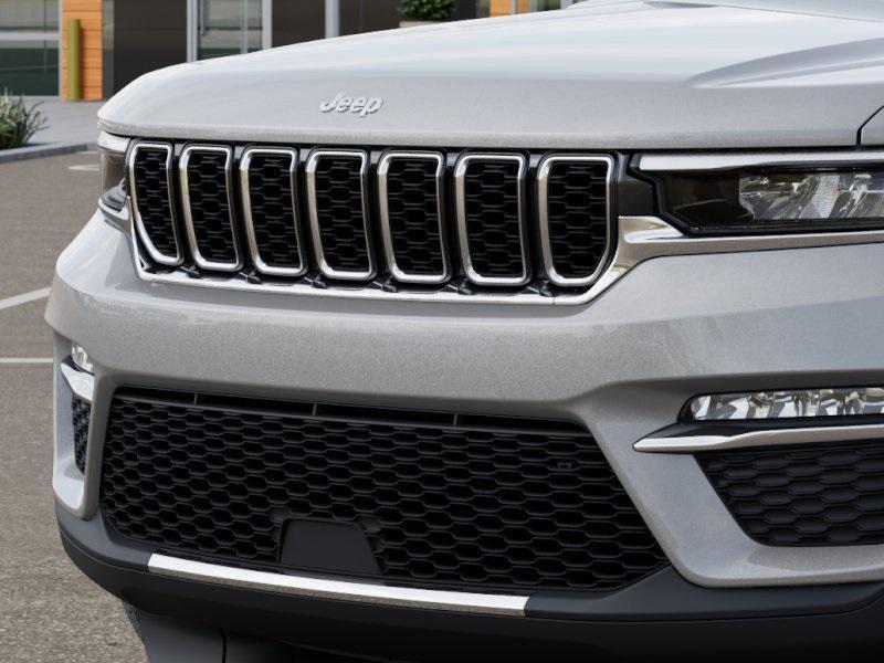 new 2025 Jeep Grand Cherokee car, priced at $43,331