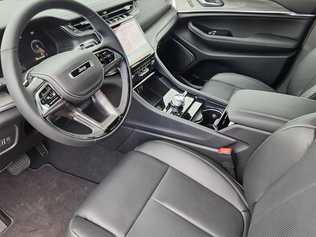 new 2025 Jeep Grand Cherokee car, priced at $57,767