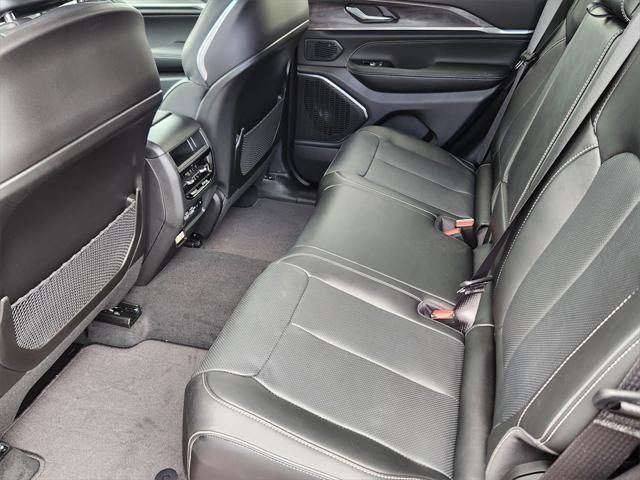 new 2025 Jeep Grand Cherokee car, priced at $57,767