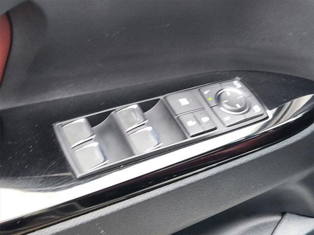 used 2020 Lexus LX 570 car, priced at $66,875