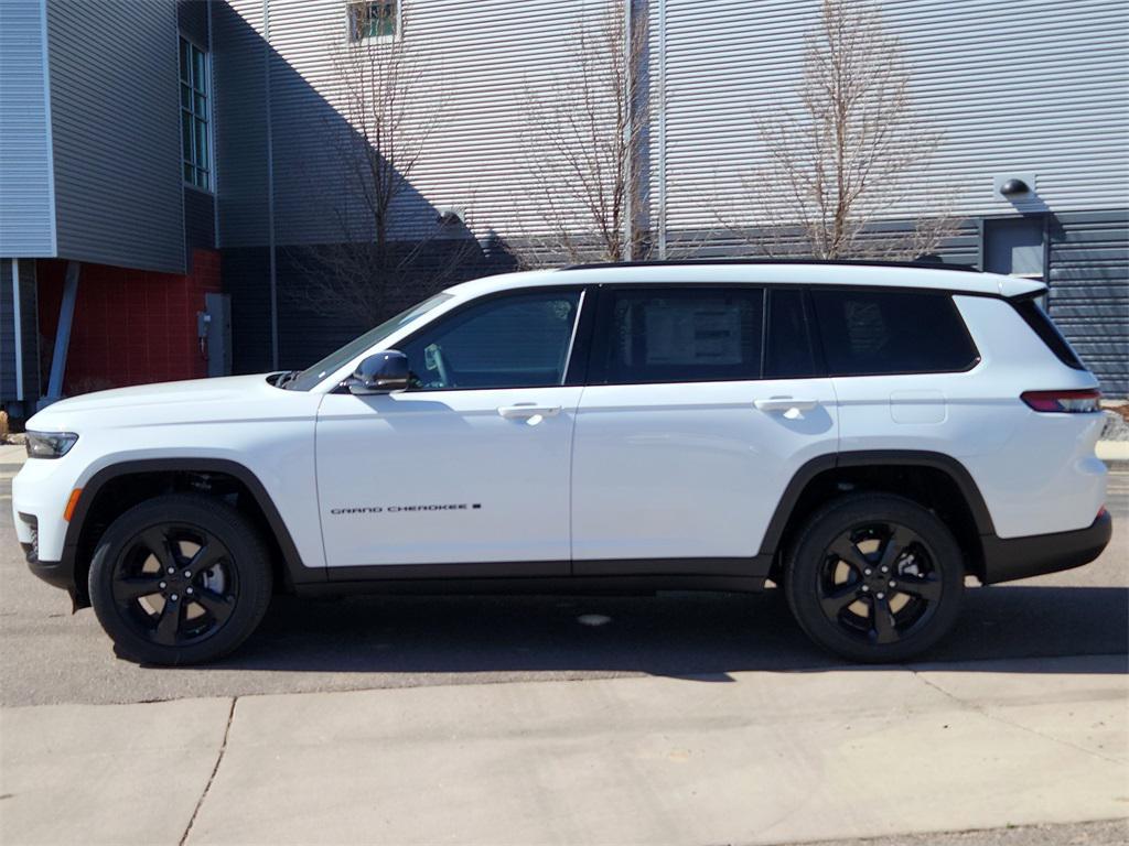 new 2025 Jeep Grand Cherokee L car, priced at $43,751