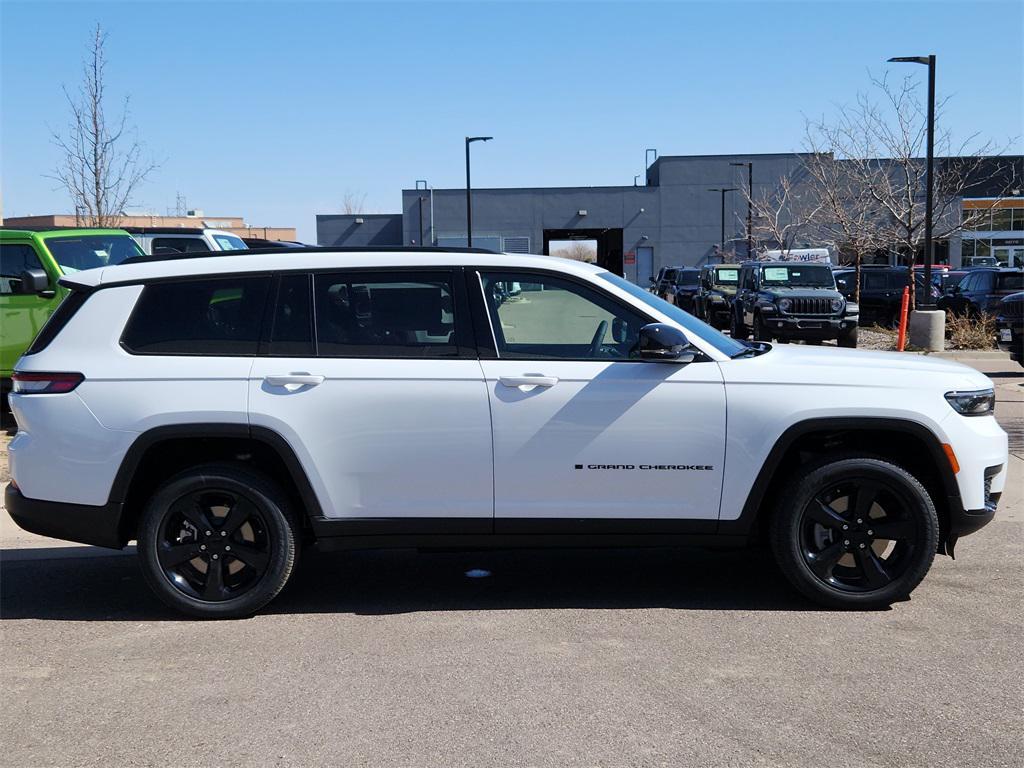 new 2025 Jeep Grand Cherokee L car, priced at $43,751
