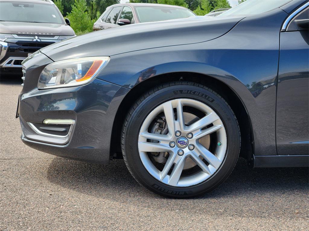 used 2015 Volvo V60 car, priced at $14,525