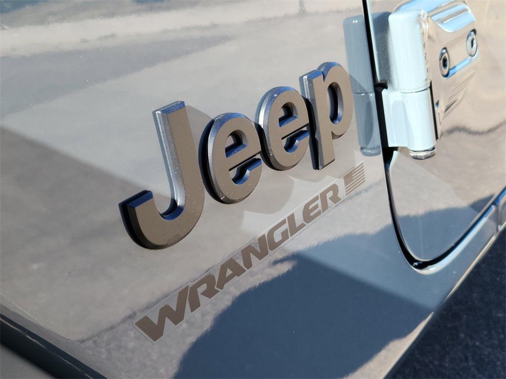 new 2025 Jeep Wrangler car, priced at $47,475