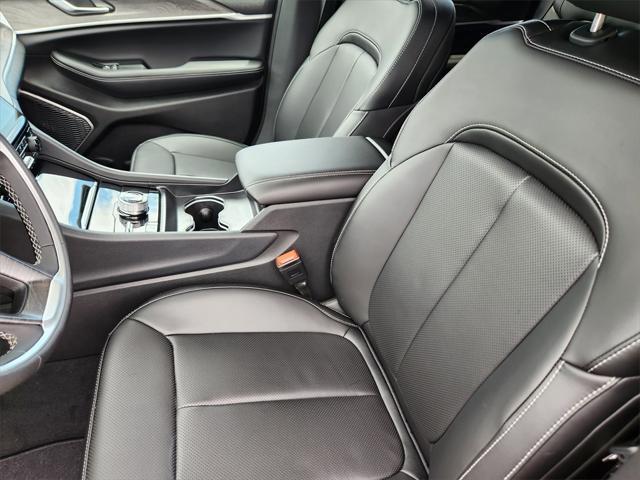 new 2025 Jeep Grand Cherokee 4xe car, priced at $48,981
