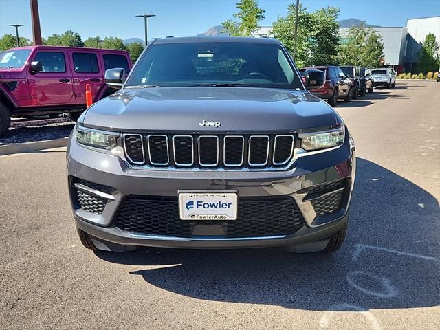 new 2024 Jeep Grand Cherokee car, priced at $36,221