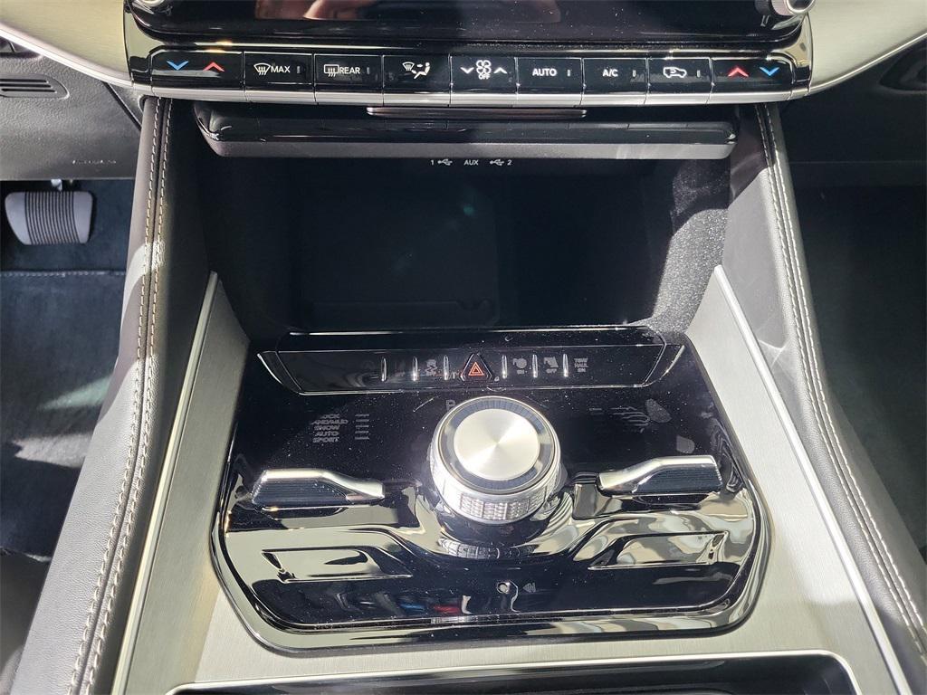 new 2025 Jeep Wagoneer L car, priced at $77,550