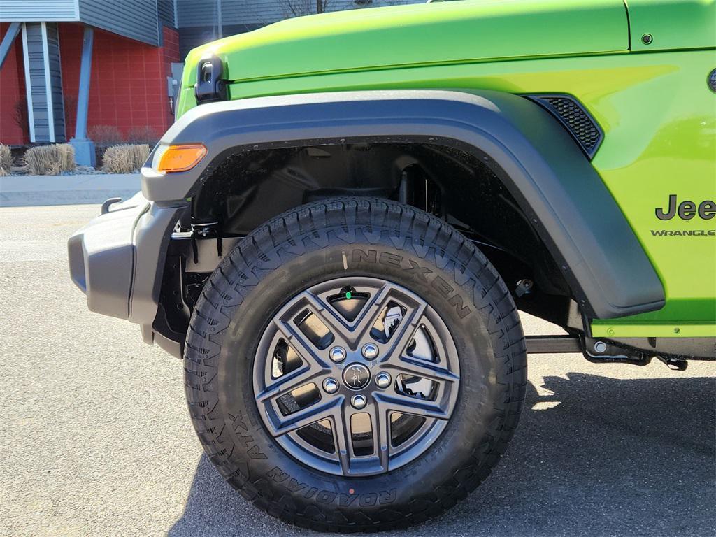 new 2025 Jeep Wrangler car, priced at $52,170