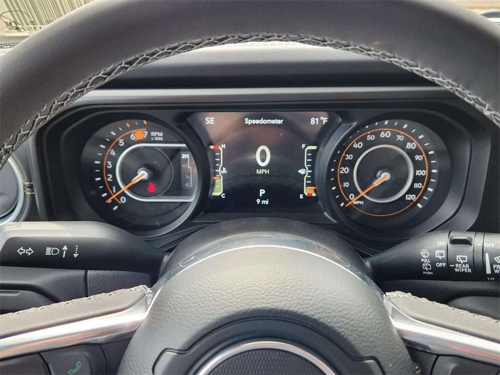 new 2025 Jeep Wrangler car, priced at $52,697