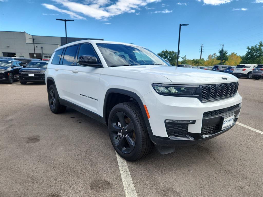 new 2025 Jeep Grand Cherokee L car, priced at $49,304