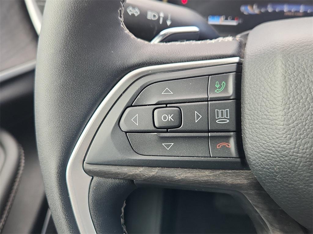 new 2025 Jeep Grand Cherokee L car, priced at $49,304