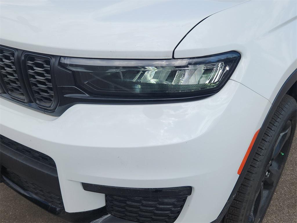 new 2025 Jeep Grand Cherokee L car, priced at $49,304