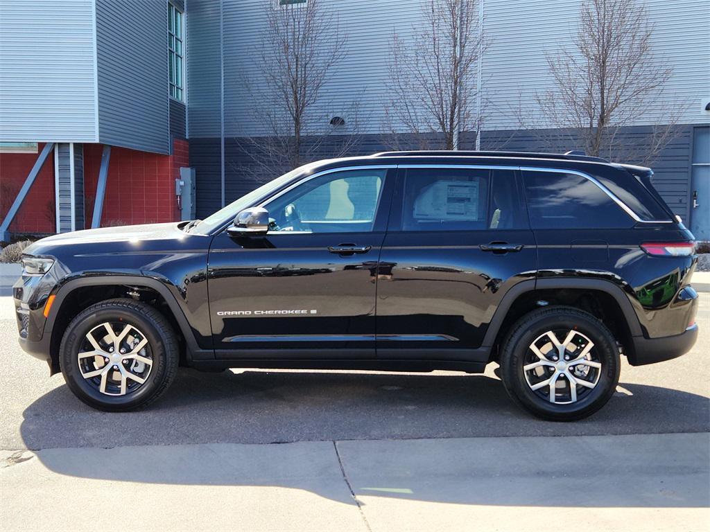 new 2025 Jeep Grand Cherokee car, priced at $47,256