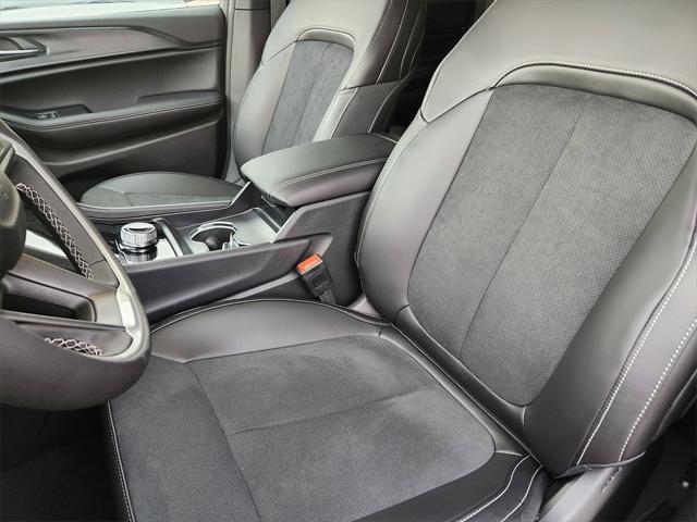 new 2025 Jeep Grand Cherokee car, priced at $38,786
