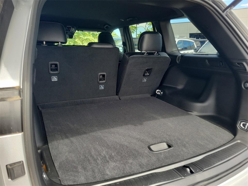 new 2025 Jeep Grand Cherokee car, priced at $39,018