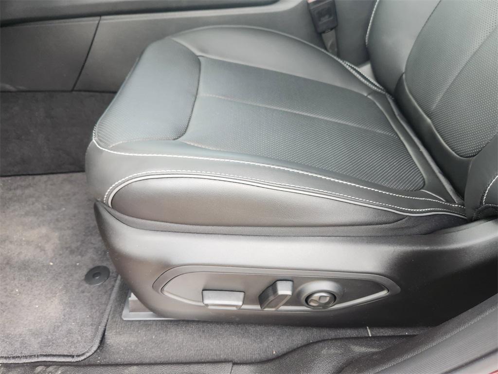 new 2025 Jeep Grand Cherokee car, priced at $54,089