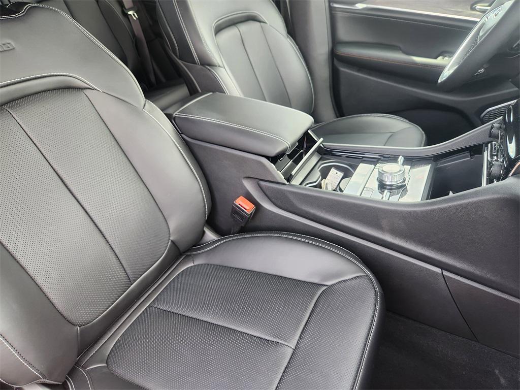 new 2025 Jeep Grand Cherokee car, priced at $54,089