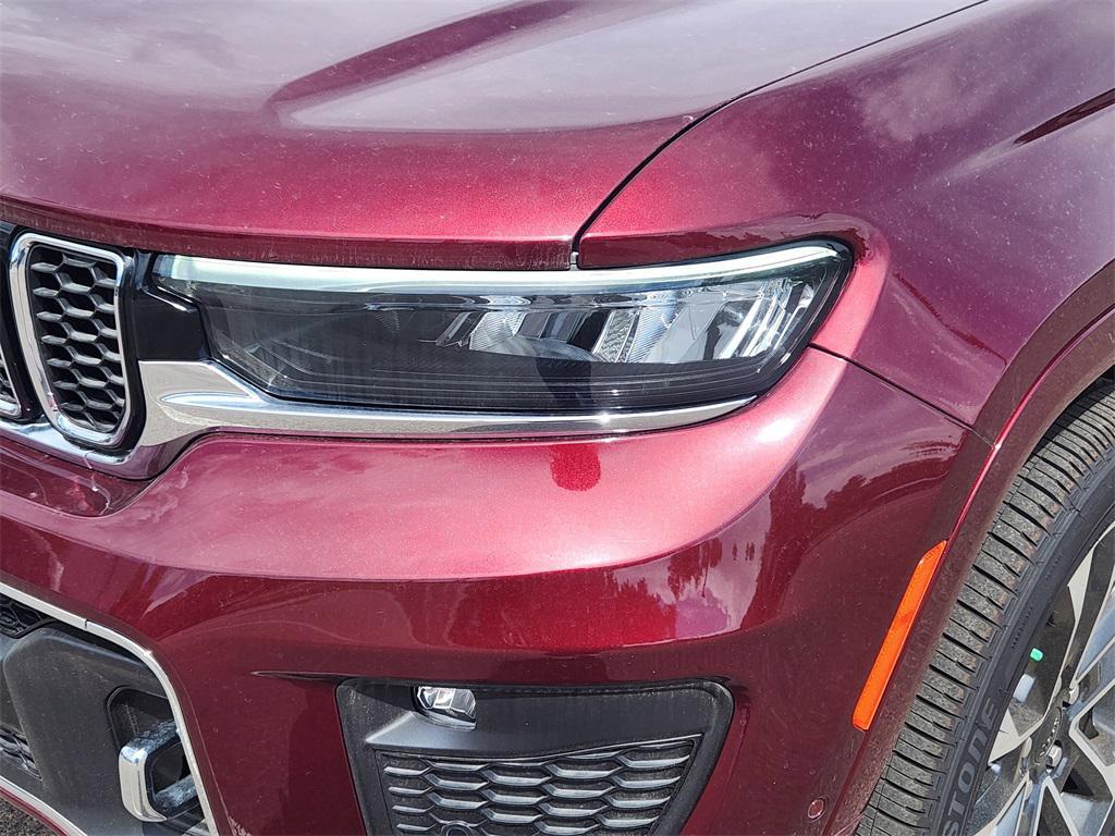 new 2025 Jeep Grand Cherokee car, priced at $54,089