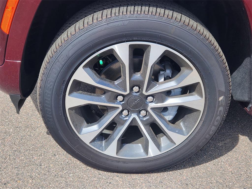 new 2025 Jeep Grand Cherokee car, priced at $54,089