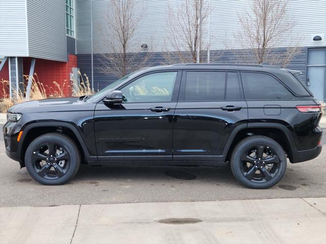 new 2025 Jeep Grand Cherokee car, priced at $41,303