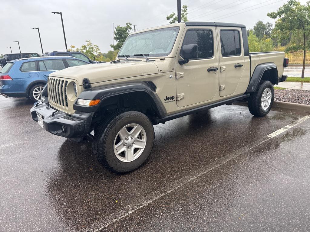 used 2020 Jeep Gladiator car, priced at $25,952