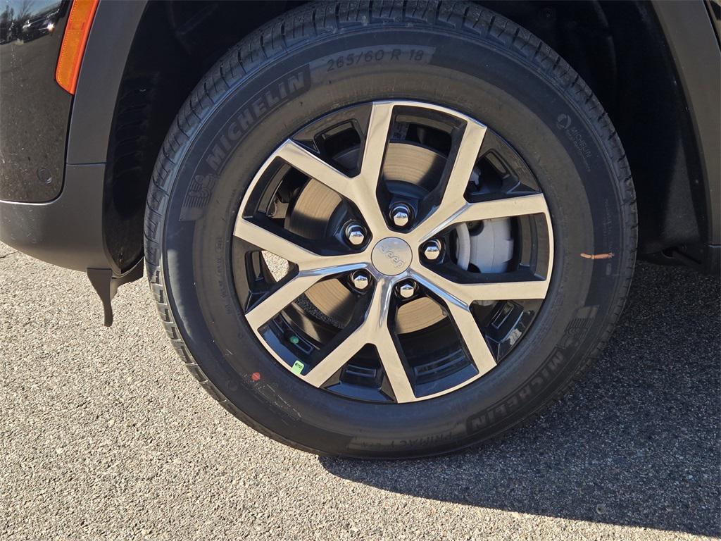 new 2025 Jeep Grand Cherokee car, priced at $46,826