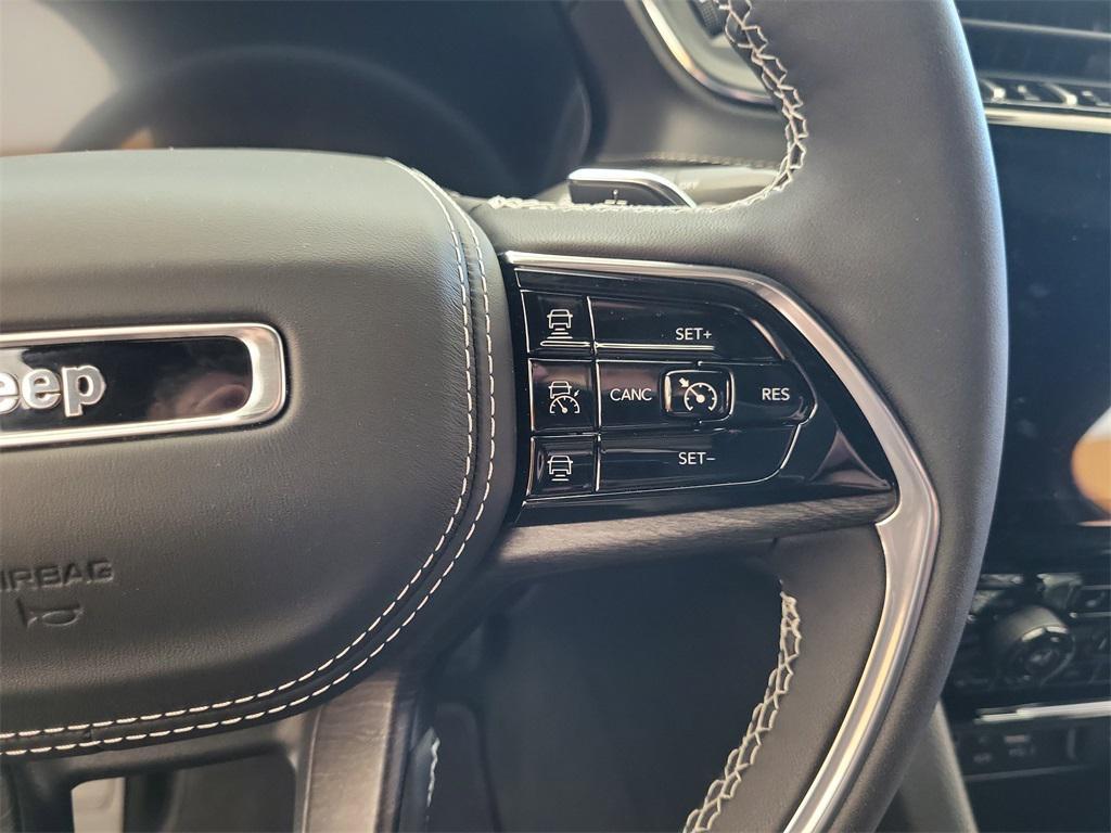 new 2025 Jeep Grand Cherokee car, priced at $54,485