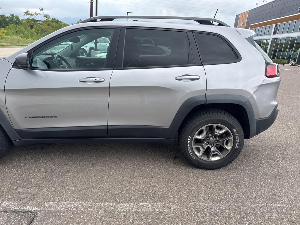 used 2019 Jeep Cherokee car, priced at $19,000