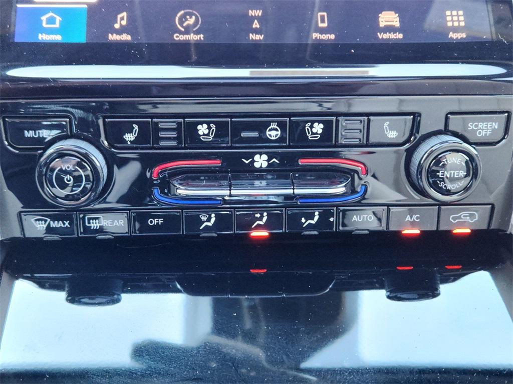 new 2025 Jeep Grand Cherokee car, priced at $47,719