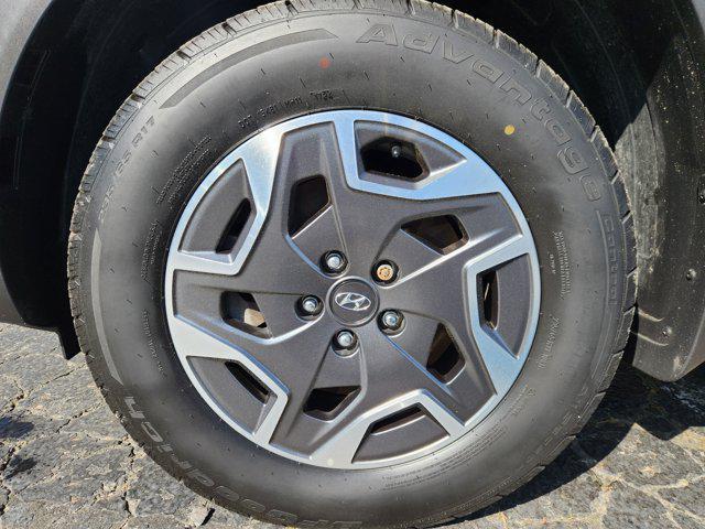 used 2021 Hyundai SANTA FE HEV car, priced at $23,903