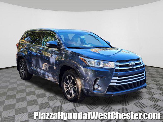 used 2018 Toyota Highlander car, priced at $22,295